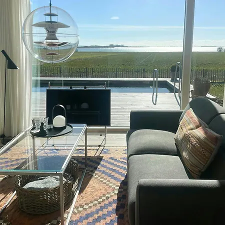 Vakantiehuis With Panoramic Views And Nature Pool *