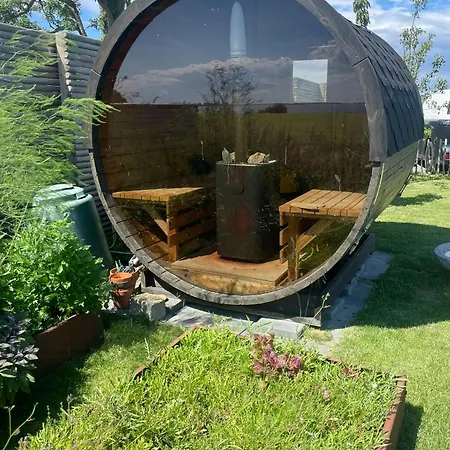Vakantiehuis With Panoramic Views And Nature Pool Harpelunde
