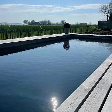Сasa de vacaciones With Panoramic Views And Nature Pool *